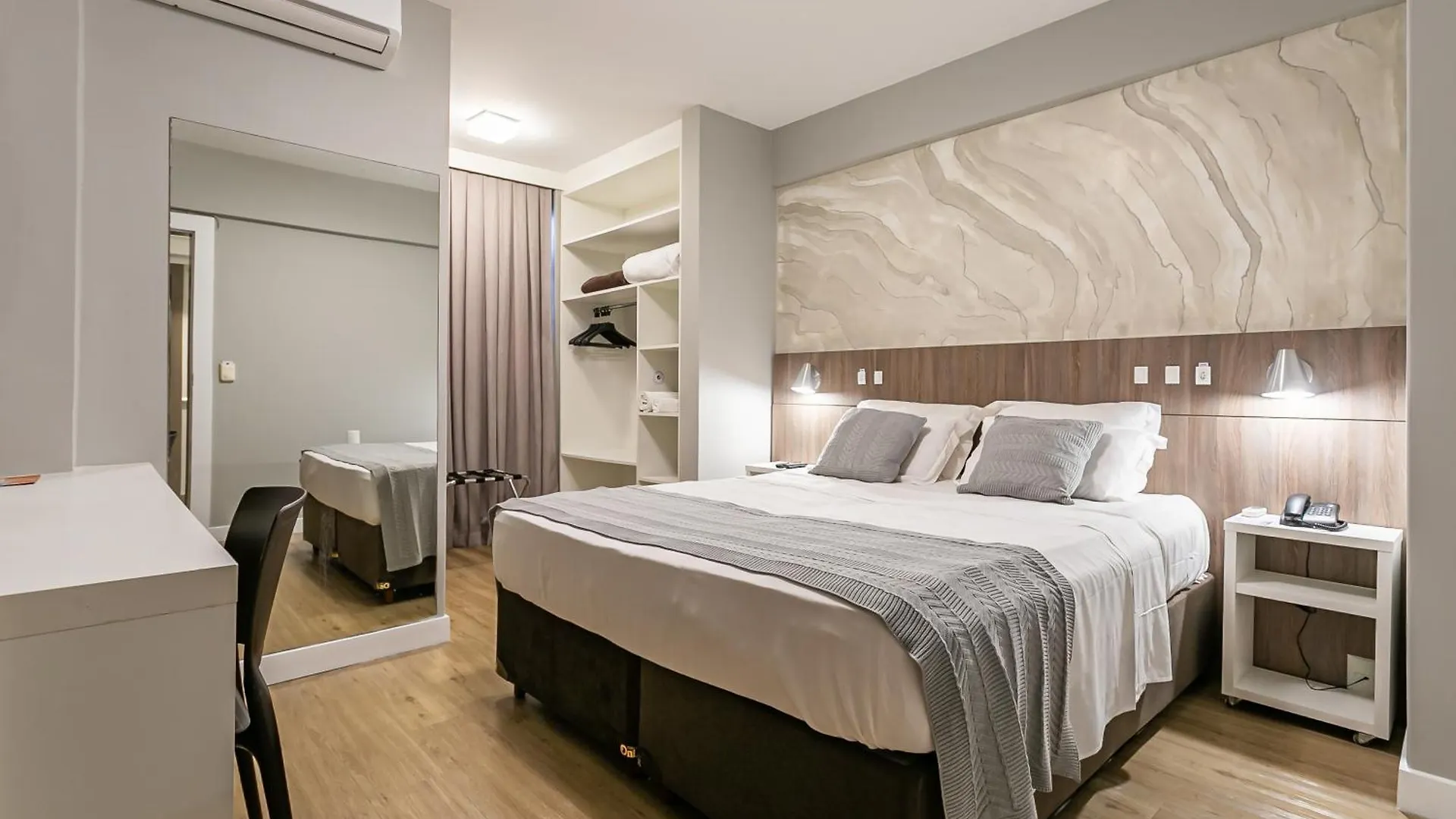 Valerim Florianopolis Hotel
